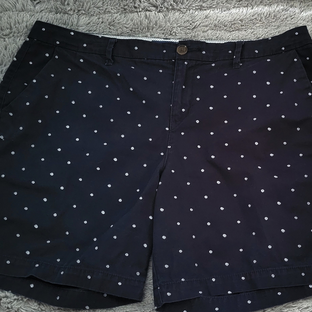 😁*BOGO SALE*😁 Old Navy polka dot every day shorts size 12